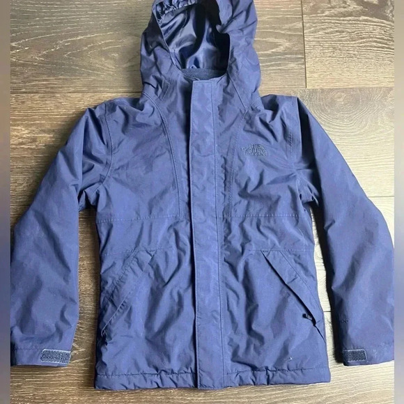 The North Face Girl's Mt. View Triclimate - Picture 7 of 9